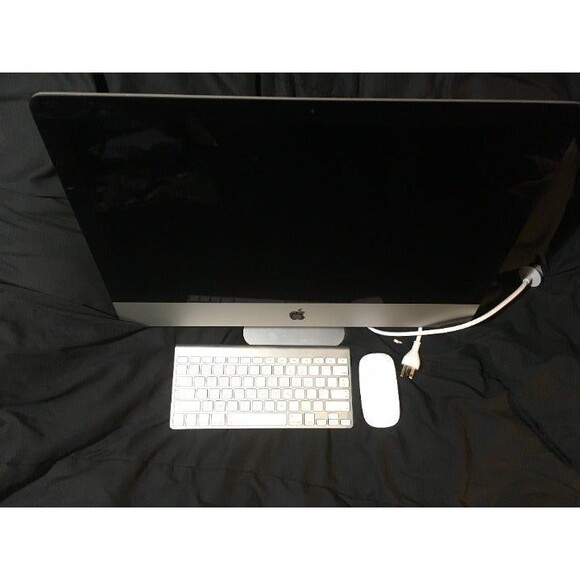 Apple 21.5 Inch All-In-One Imac Computer - Picture 2 of 9